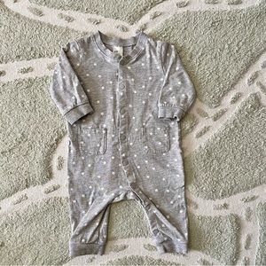 H&M Baby Exclusive Organic Star Print Jumpsuit in Gray - 4-6 Months